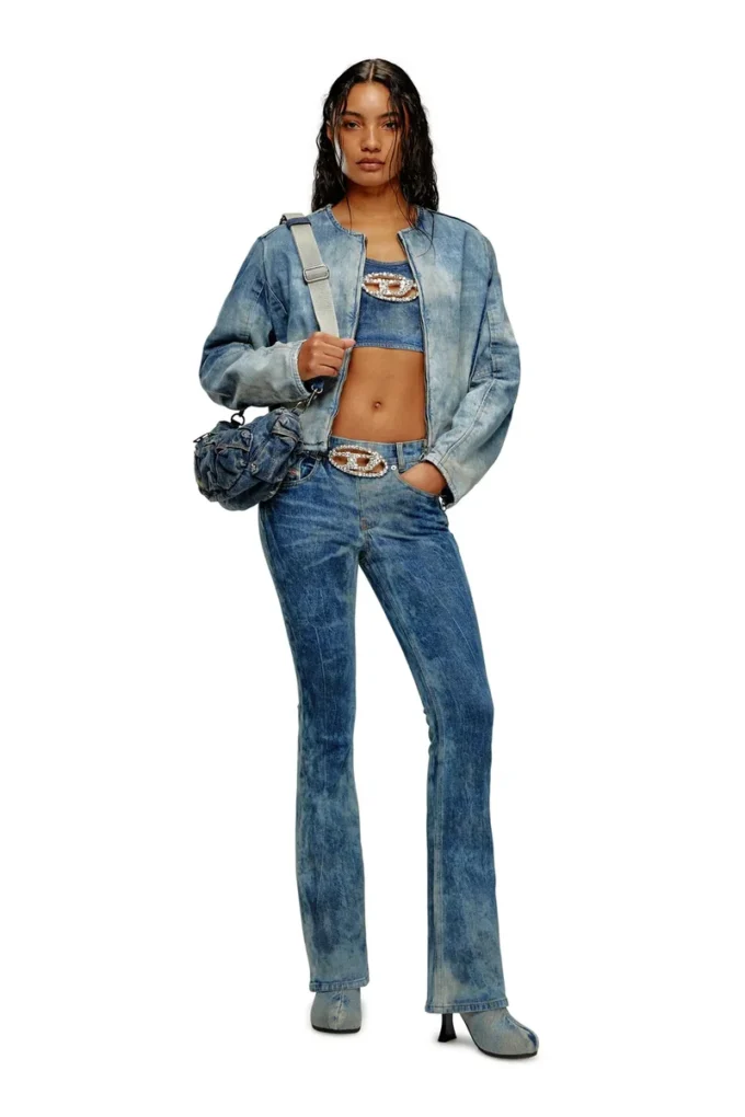 de-top-fse Cropped denim top with crystal plaque de-top-fse Cropped denim top with crystal plaque