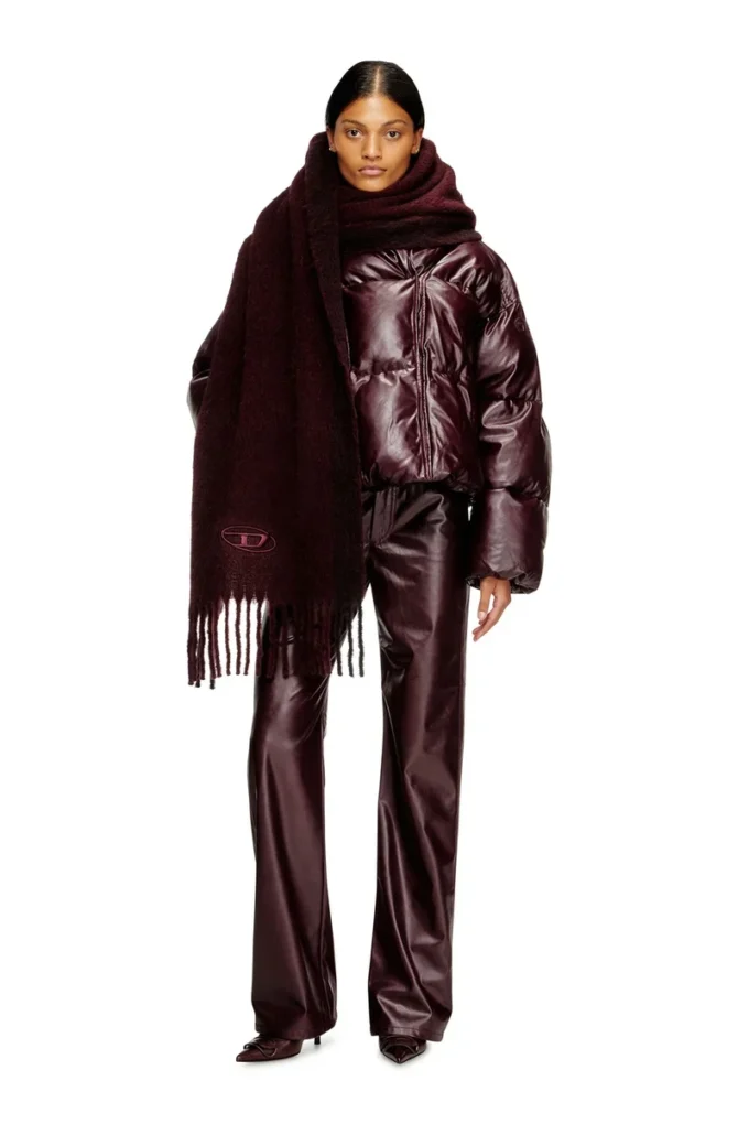 fr-w-illey Burgundy hooded puffer jacket in coated fabric fr-w-illey Burgundy hooded puffer jacket in coated fabric