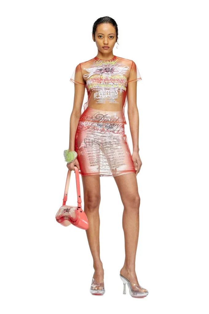 o-lympiac Layered skirt with lyrics print o-lympiac Layered skirt with lyrics print